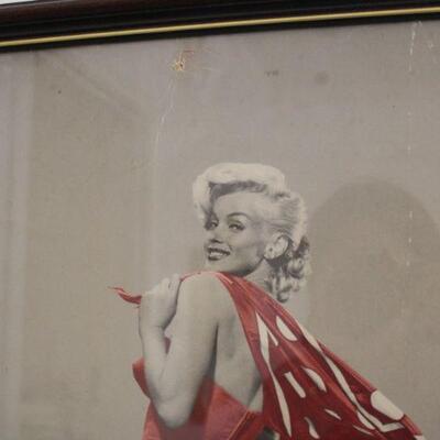 Lot #137: Vintage Marilyn Monroe Pin Up Framed Poster 