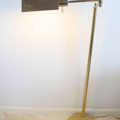 Lot #151: Vintage Brass Swivel Floor Lamp