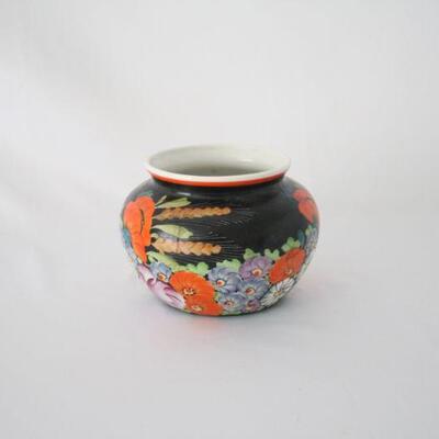 Lot #164: Small Hand Painted Signed Vase 