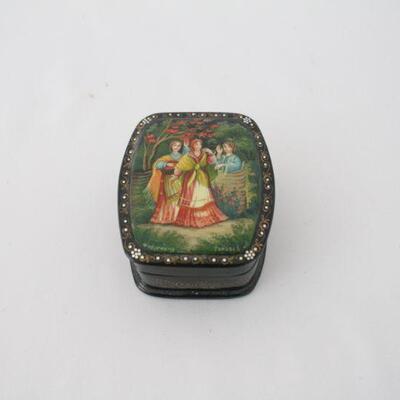 Lot #166: Vintage Russian Lacquer Box