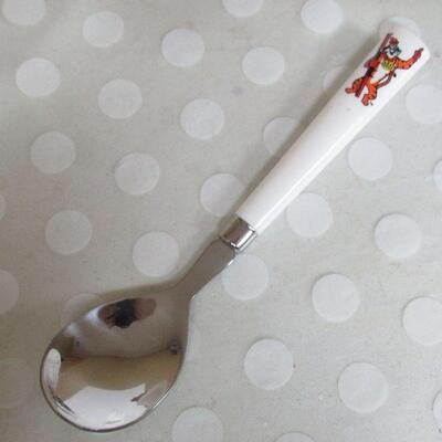 Vintage Child's Lot, 2 Tony Tiger Bowls, 1 Tony Tiger Spoon, 2 Gerber Spoons, 1 Peter Rabbit Spoon, More
