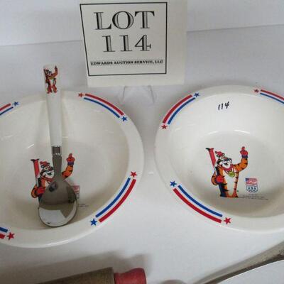 Vintage Child's Lot, 2 Tony Tiger Bowls, 1 Tony Tiger Spoon, 2 Gerber Spoons, 1 Peter Rabbit Spoon, More