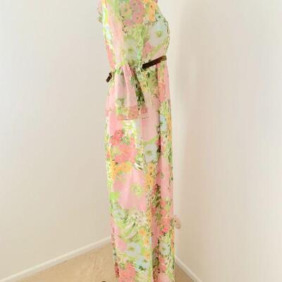 Lot 189  Vintage 1970s Summer Maxi Dress Floral Pastels