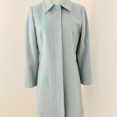 Lot 190  Anne Klein Light Weight Wool Coat Size 8 