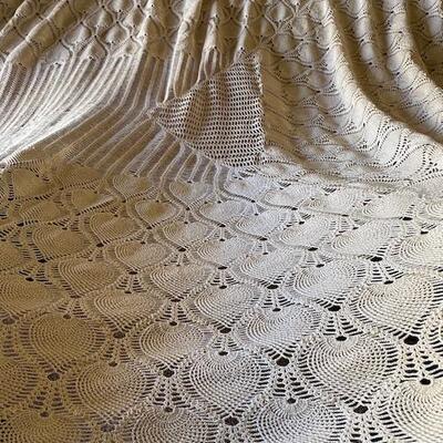 Lace Tablecloth