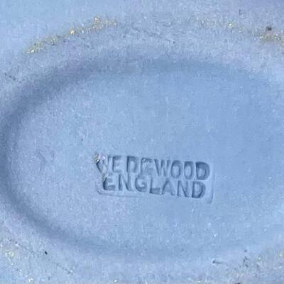 WEDGWOOD PALE BLUE JASPERWARE CHERUB LIDDED EGGS SET OF 2