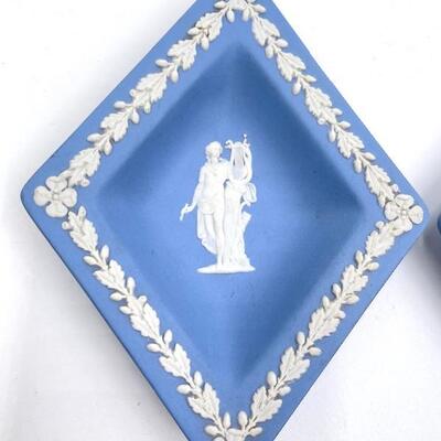 WEDGWOOD PALE BLUE JASPERWARE DIAMOND DISH/TRAY SET OF 2