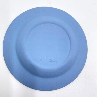 WEDGWOOD PALE BLUE JASPERWARE â€œAURORAâ€ ROUND DISH/TRAY