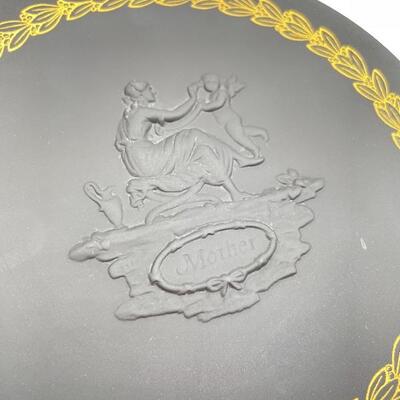 WEDGWOOD BLACK JASPERWARE â€œMOTHERâ€ PLATE #2