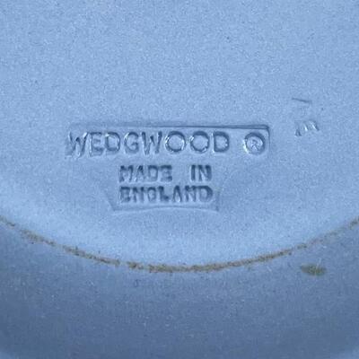 WEDGWOOD BLUE JASPERWARE â€œCUPID AS ORACLEâ€ SMALL ROUND DISH/TRAY #2