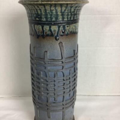 N - 167  Artisan Signed / Crafted Raku Pottery Vase
