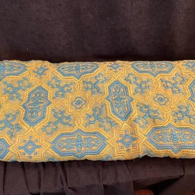 Vintage 70s Bedspread/coverlet