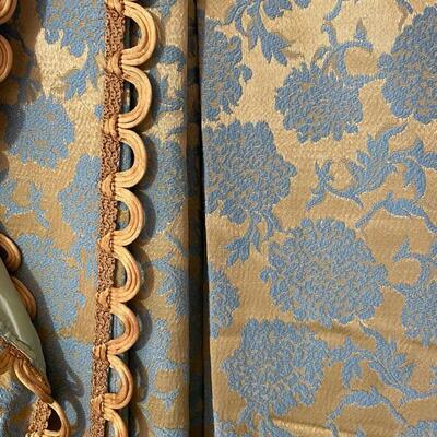 Vintage 70s Draperies  6 panels