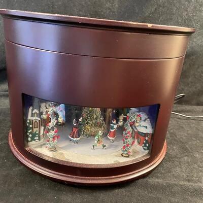Christmas Music Box with rotating Scene