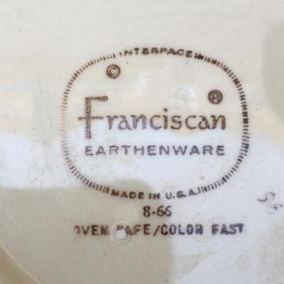 Lot 71L. Vintage Franciscan Earthenware Apple Dinnerware Set, 84 pieces â€” $118.00