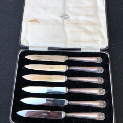 Lot 79S. Antique Sterling Silver handled Tea Knives, Firth Stainless, in fitted box, branded D.F., Kemp & Wilcox, made in Wolverhampton...