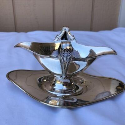 Lot 80S.  Antique Silver Plate Twin Gravy boat and tray, Branded H. H. & S., E. P. N. S., made in England â€” $6.00