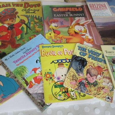 12 Kids Books Antique Through Modern; Antique McLoughlin Bros Playmates Storybook 
