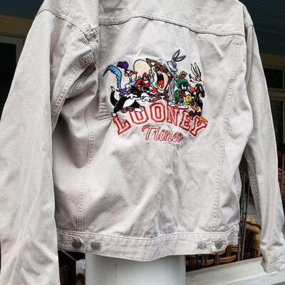 Vintage Warner Brothers Looney Toons jacket mens small