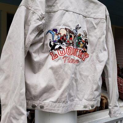 Vintage Warner Brothers Looney Toons jacket mens small