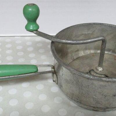 Nice 12 Count Muffin Tin, Very Neat Green Handled Foley Food Mill Masher, Ice Cream Scoop