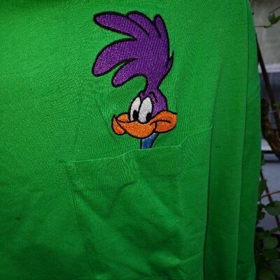 Vintage road runner Looney Tunes Acme clothing size large