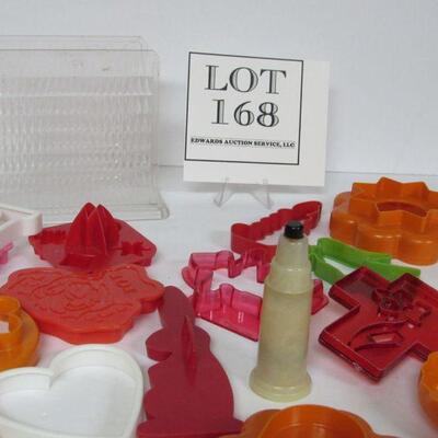 Large Lot of Older Plastic Cookie Cutters, MCM Napkin Holder, Art Deco Pepper Shaker