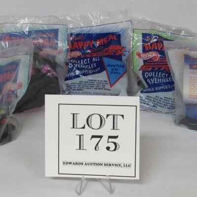 McDonald's Mini Street X Hot Wheels Toys MIP