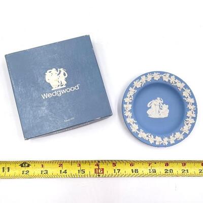 WEDGWOOD PALE BLUE JASPERWARE SMALL ROUND TRAY/DISH