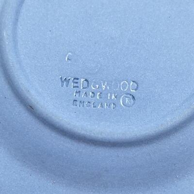 WEDGWOOD PALE BLUE JASPERWARE â€œCUPIDâ€ MINI PLATE