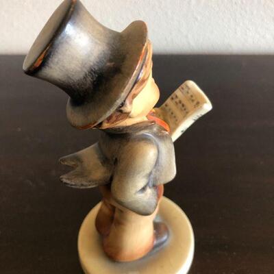Antique Hummel 131 Street Singer Figurine with Full Bee Stamp