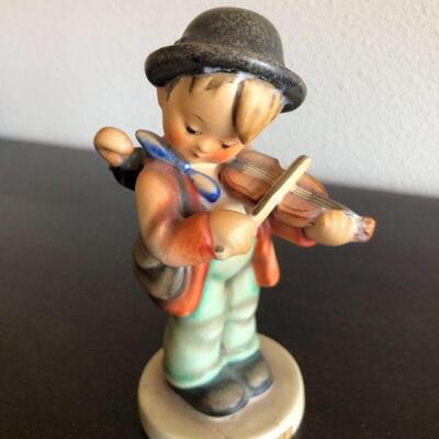 Antique Hummel The Little Fiddler Boy Playing Violin
