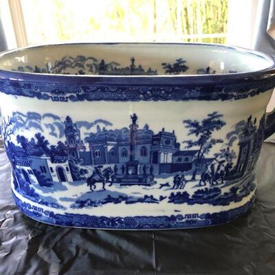 Large Victoria Ware Flow Blue Ironstone Porcelain Antique Planter or Foot  Bath | EstateSales.org