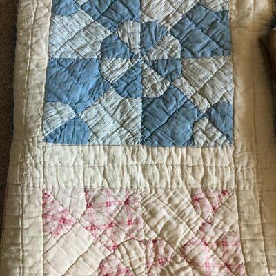Antique Quilts Blankets and Lace Cloth