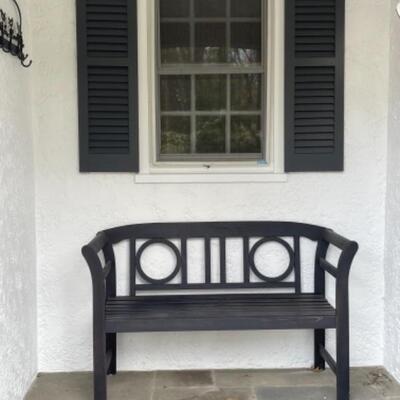 Black bench like new