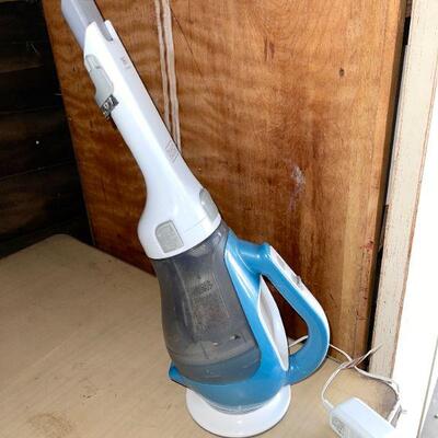 Lot 210  Black & Decker Rechargeable Hand Vac