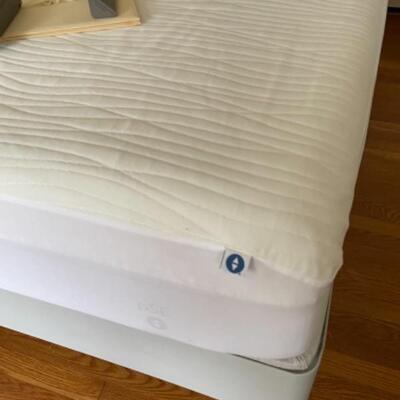 New Sleep Number king bed