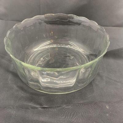 Vintage Large Clear Glass Scalloped Edge Paneled Trifle Salad Bowl 