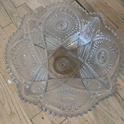 Vintage Sawtooth American Brilliant Crystal Cut Bowl 