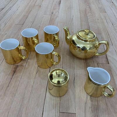 Vintage Gold Colored 4-Cup Coffee Set