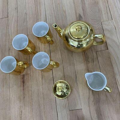 Vintage Gold Colored 4-Cup Coffee Set