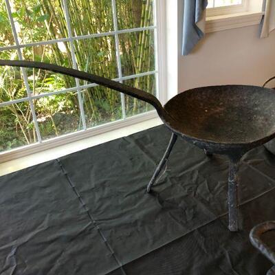 Antique Cast Iron Pans Tools Cooking Camping Outdoor Kitchen Fire Set
