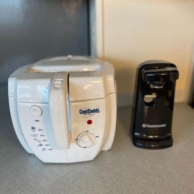Deep fryer and electric can opener