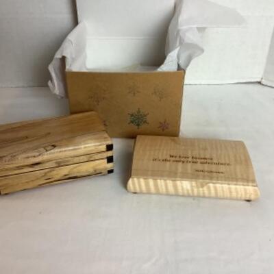 Q268 Handcrafted Wooden Gift Boxes 