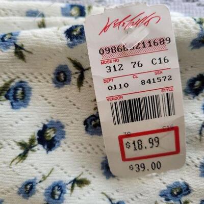 Lot 16: Ladies (3) Tank Tops and (1) Short Sleeve Shirt