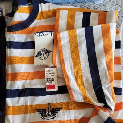 Lot 18: (4) New Short Sleeve Shirts 