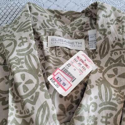 Lot 21: Short Sleeve Ladies Shirts