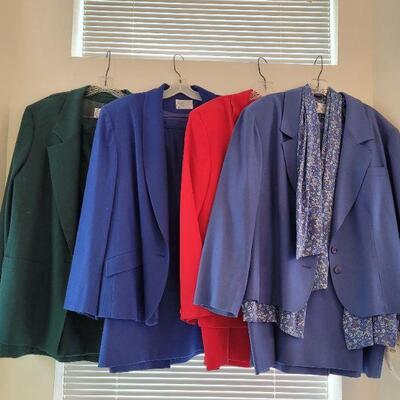 Lot 25: New Ladies PENDLETON Suits 