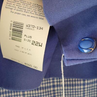 Lot 26: New PENDLETON Ladies Suits