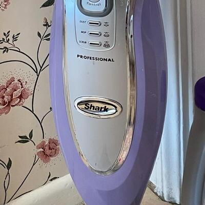 Lot 222. Shark Steam Control Professional Pocket Mop